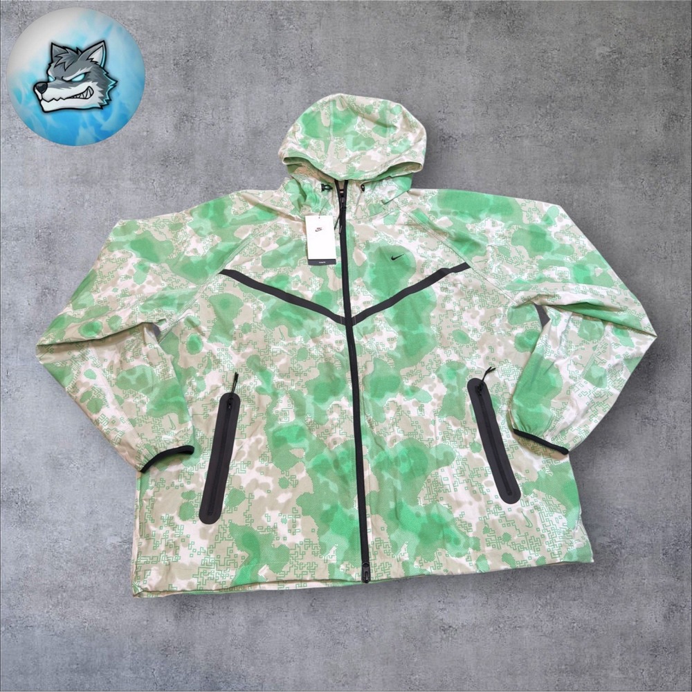 Nike Tech Dri-FIT Woven Camo Windrunner Jacket Light Silver Men's XL HV0979-034